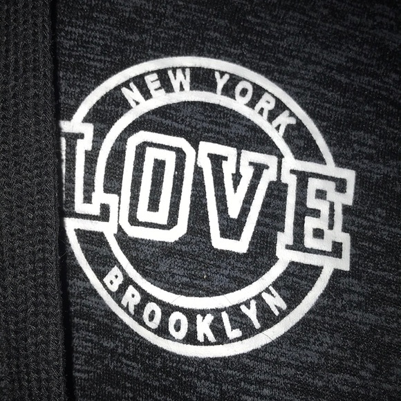 black sweater from mikk athletica - Picture 3 of 3